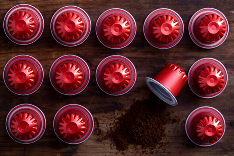 Compostable coffee capsules